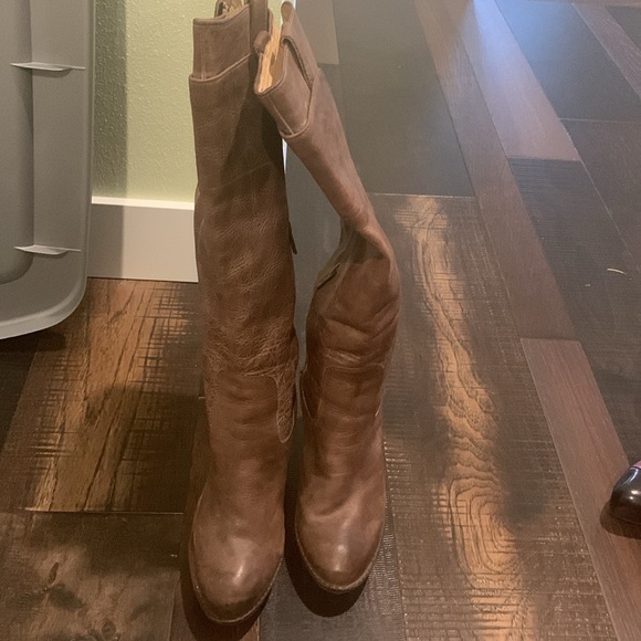 Frye boots Paige wedge - Picture 3 of 3